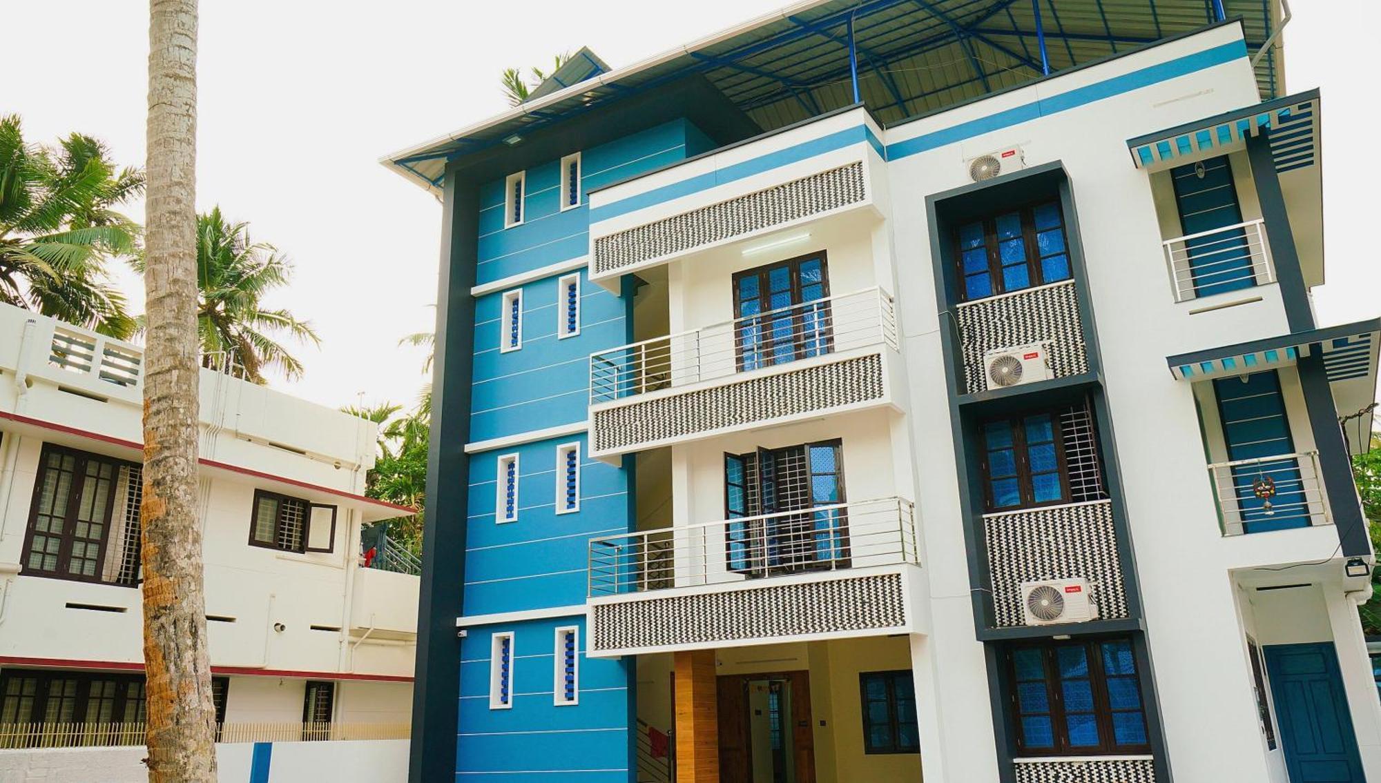 Hotel O Majestic Stays Kazhakuttam Exterior foto